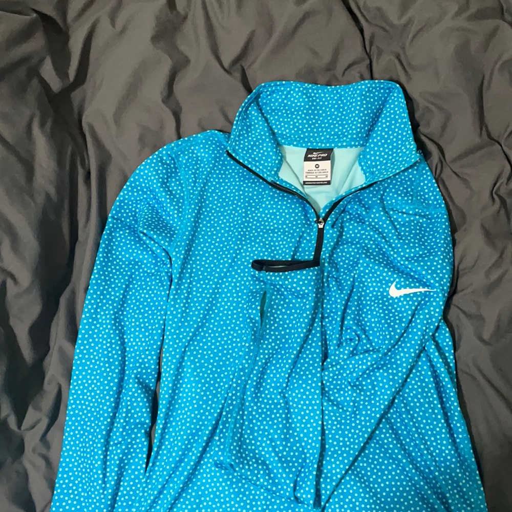 Nice Pro Fit sweater